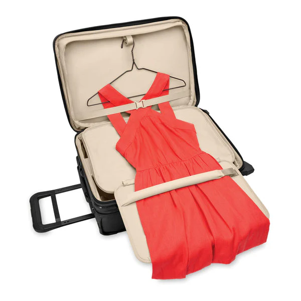 Briggs & Riley Baseline Essential 2-Wheel Carry-On - Black - Image 4