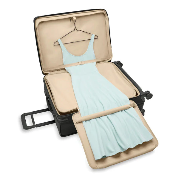 Briggs & Riley Baseline Large Expandable Spinner - Black - Image 4