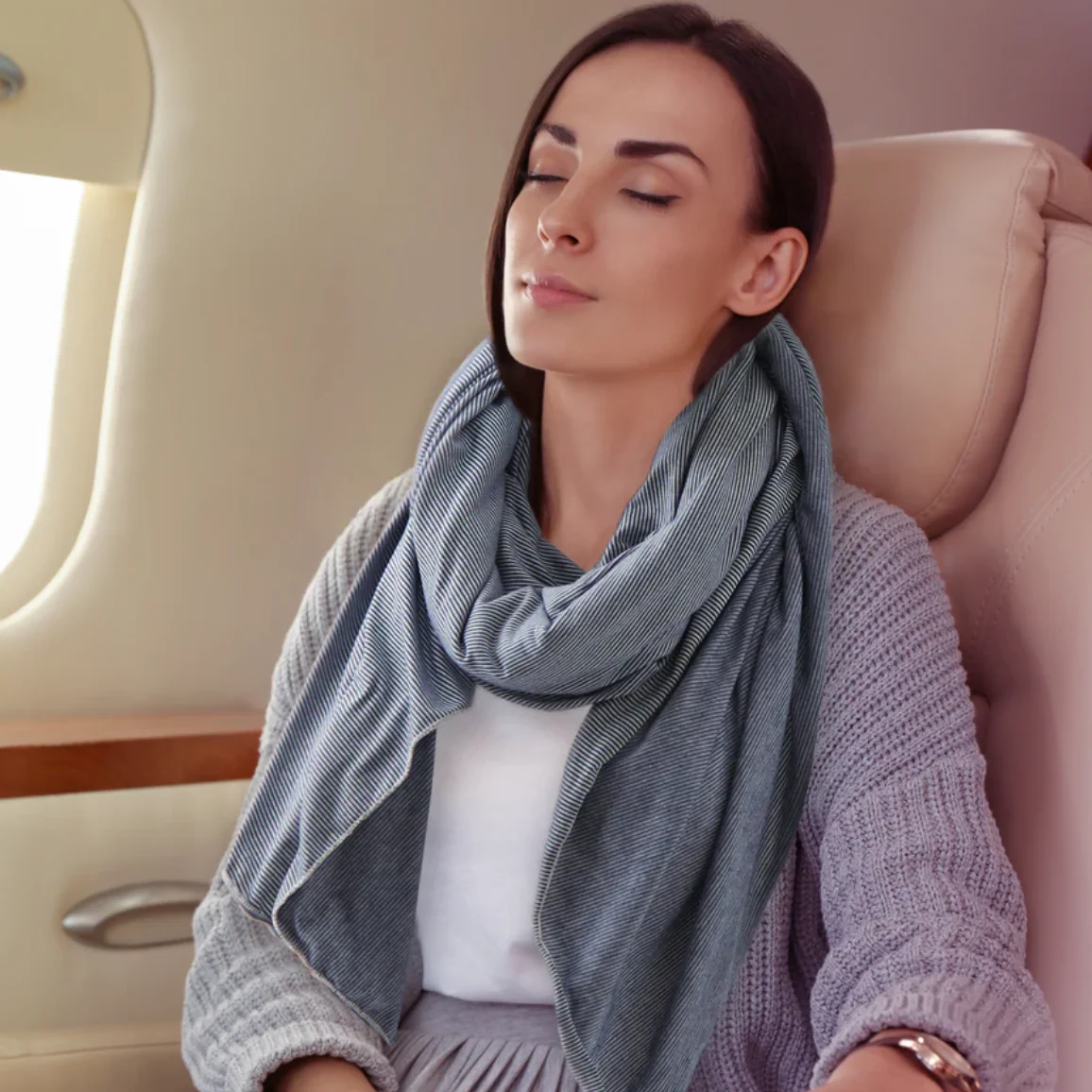 Bucky Blanket Scarf - Navy Stripe - Image 3