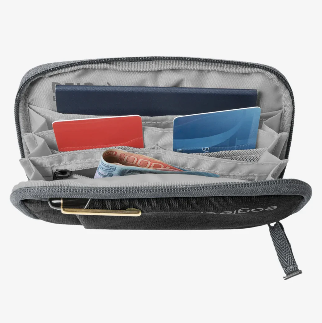 Eagle Creek Stash RFID Passport Wallet - Black - Image 6