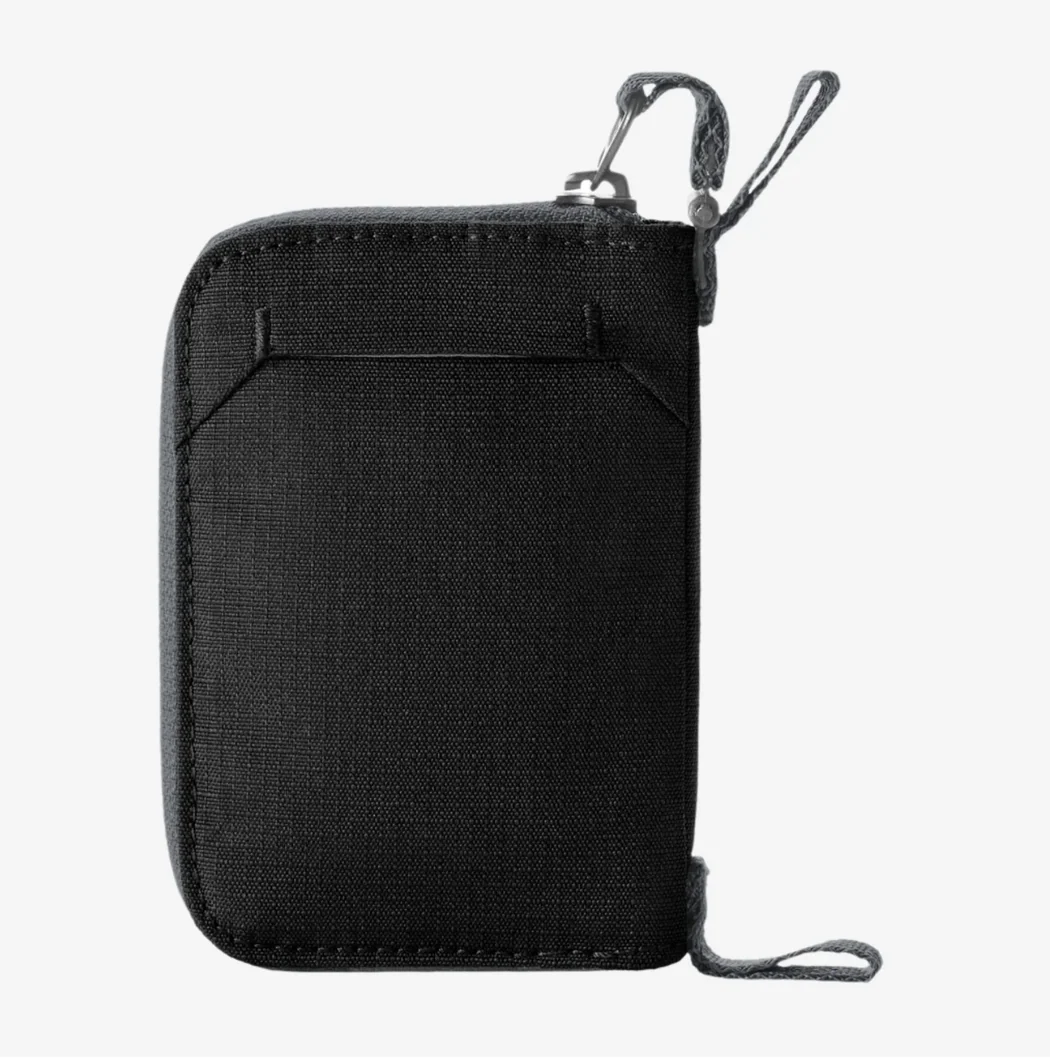 Eagle Creek  Stash RFID Zip Wallet - Black - Image 3