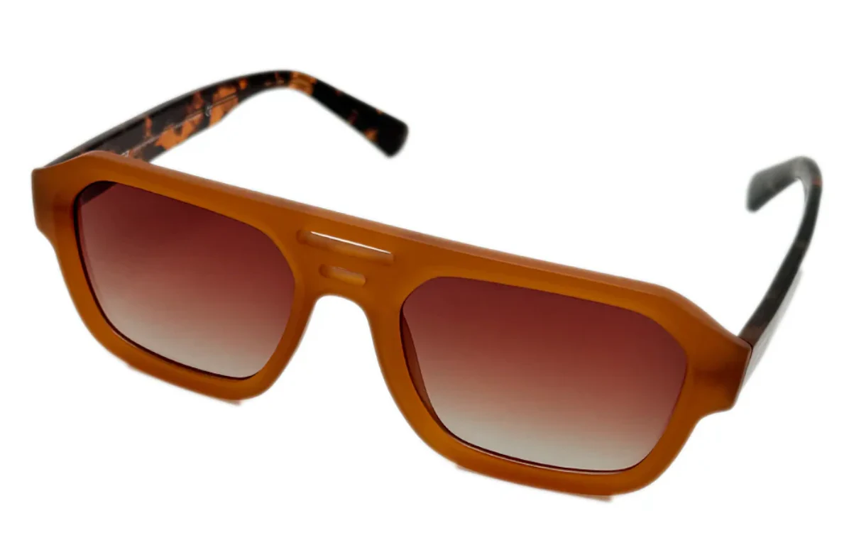 PEPPERS POLARIZED EYEWARE - Cascade  Color Caramel w/ Tort Temples w/ Amber Fade Lens - Image 3